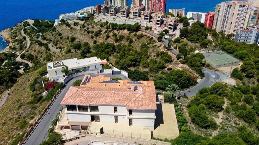 Apartamento de 4 dormitorios en Benidorm, Spain No. 459 № 5
