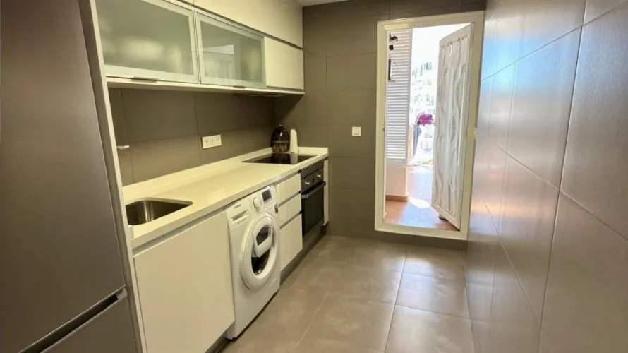 Apartamento de 2 dormitorios en Finestrat, Spain No. 887 № 13