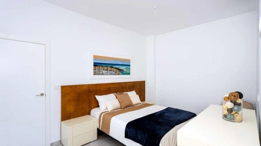 Villa de 3 dormitorios en Daya Nueva, Spain No. 275 № 12