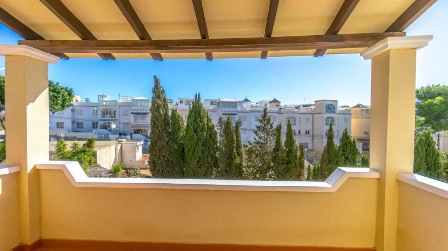 Сasa de 105m² en Campoamor, Spain No. 957 № 12