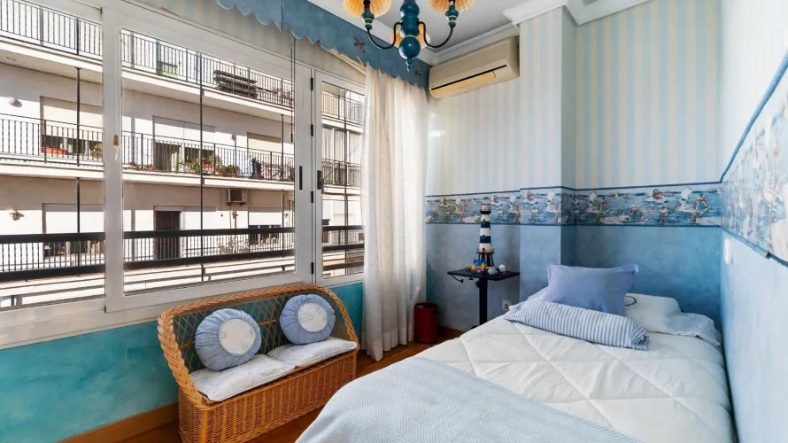 Apartamento de 128m² en Torrevieja, Spain No. 982 № 4
