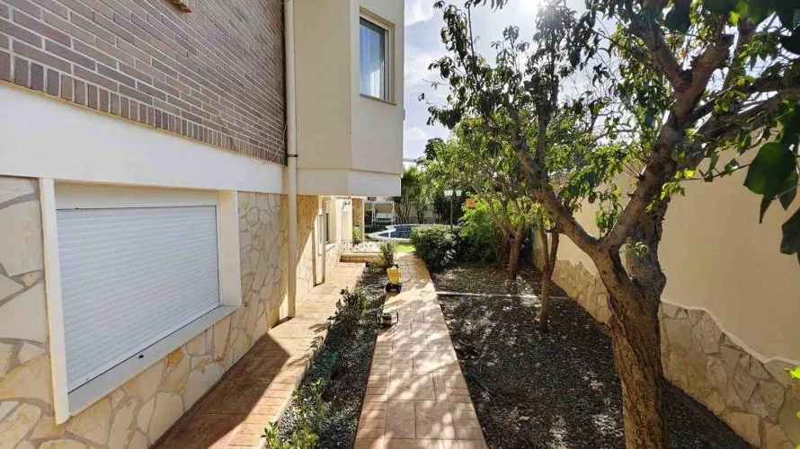 Villa de 5 dormitorios en Ciudad Quesada, Spain No. 105 № 7