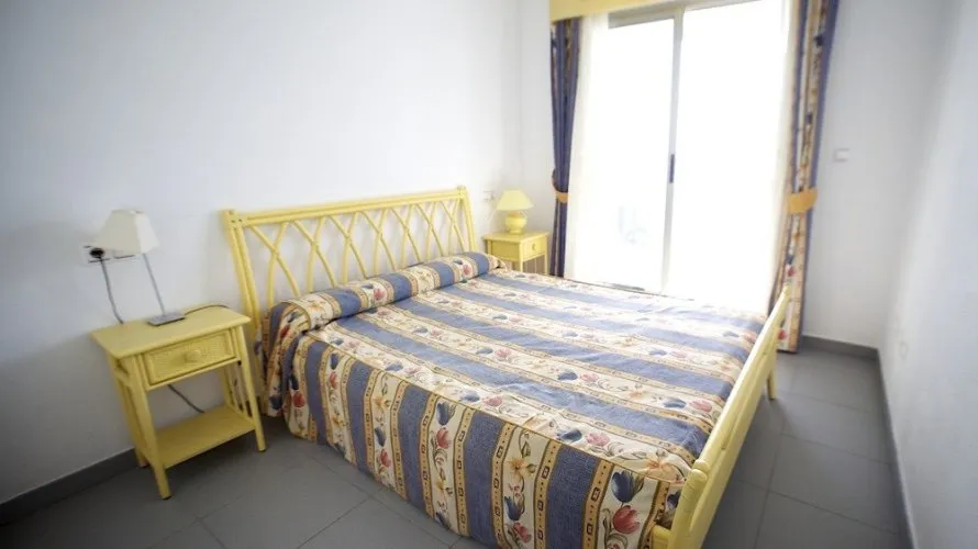Apartamento de 3 dormitorios en Calpe, Spain No. 379 № 3
