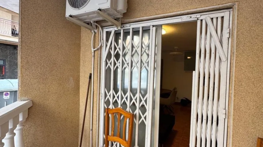 Apartamento de 3 dormitorios en Torrevieja, Spain No. 1380 № 18