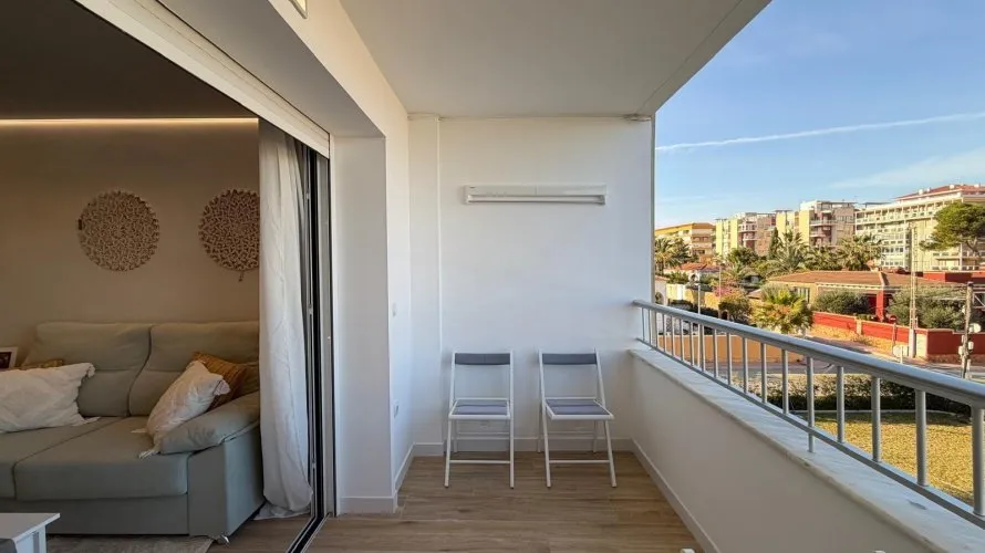 Apartamento de 3 dormitorios en Torrevieja, Spain No. 231 № 23