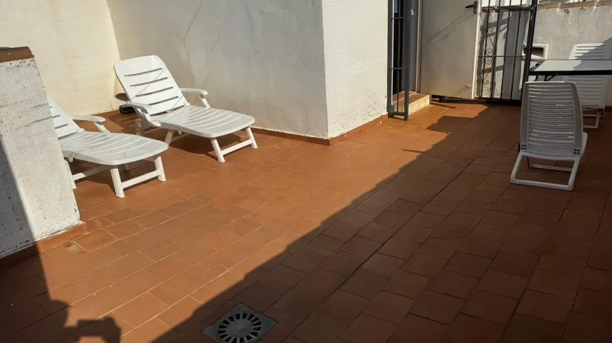 Apartamento de 3 dormitorios en Torrevieja, Spain No. 795 № 2