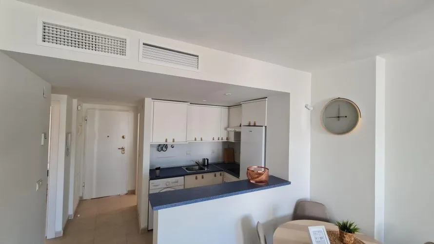 Apartamento de 2 dormitorios en Alicante, Spain No. 1246 № 17