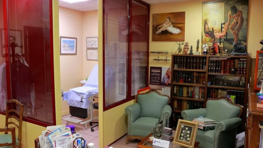 Apartamento de 5 dormitorios en Madrid, Spain No. 621 № 8