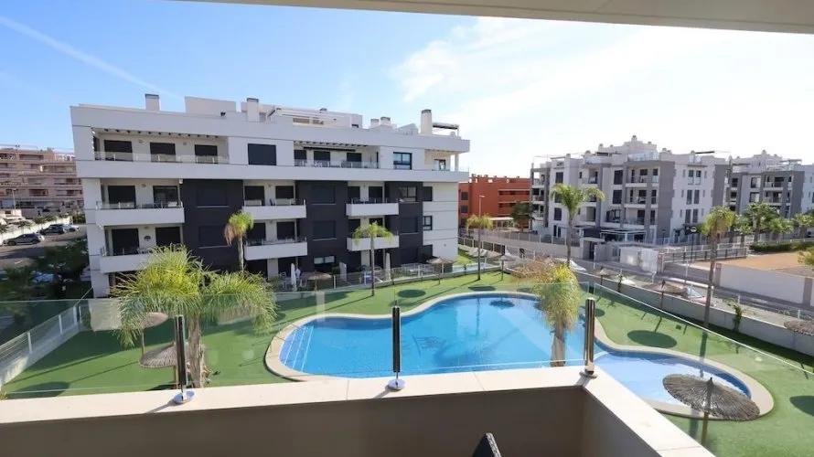 Apartamento de 2 dormitorios en Alicante, Spain No. 852 № 16
