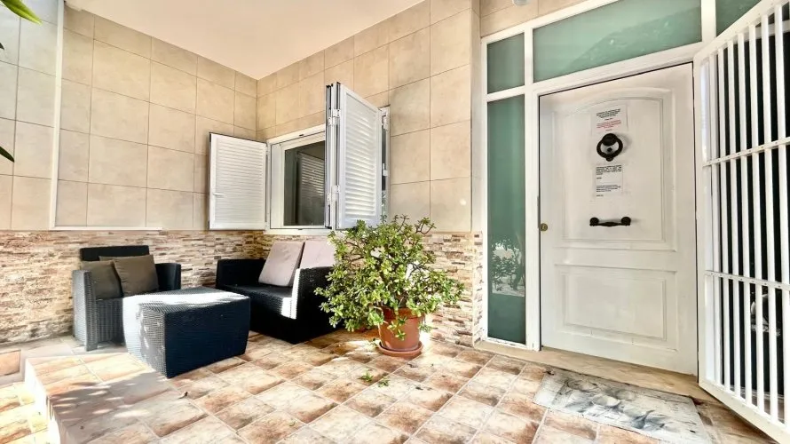 Villa de 4 dormitorios en Torrevieja, Spain No. 229 № 16