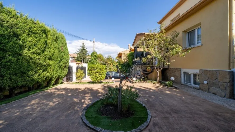 Apartamento de 5 dormitorios en San Martín de Valdeiglesias, Spain No. 1198 № 23