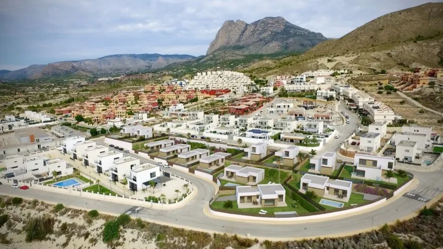 Apartamento de 3 dormitorios en Finestrat, Spain No. 315