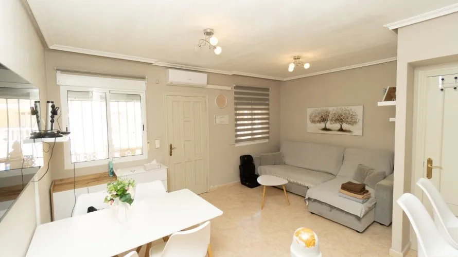 Сasa de 85m² en La Zenia, Spain No. 1358 № 21