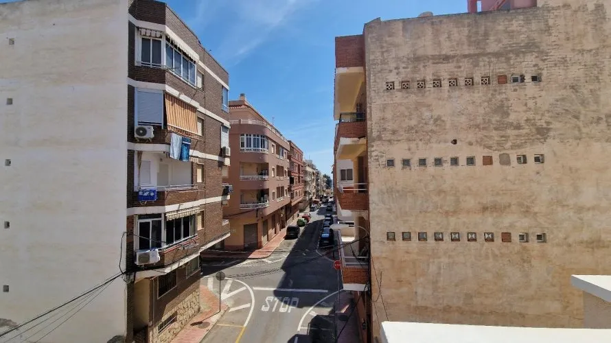 Apartamento de 1 dormitorio en Torrevieja, Spain No. 1268 № 12