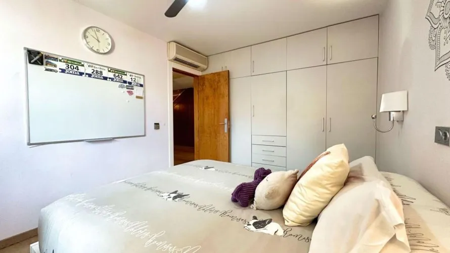 Villa de 6 dormitorios en Benidorm, Spain No. 246 № 26