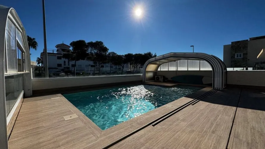 Villa de 4 dormitorios en Campoamor, Spain No. 1214 № 3