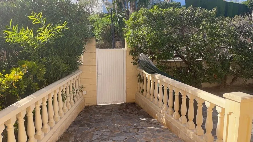 Apartamento de 4 dormitorios en La Nucia, Spain No. 1412 № 2