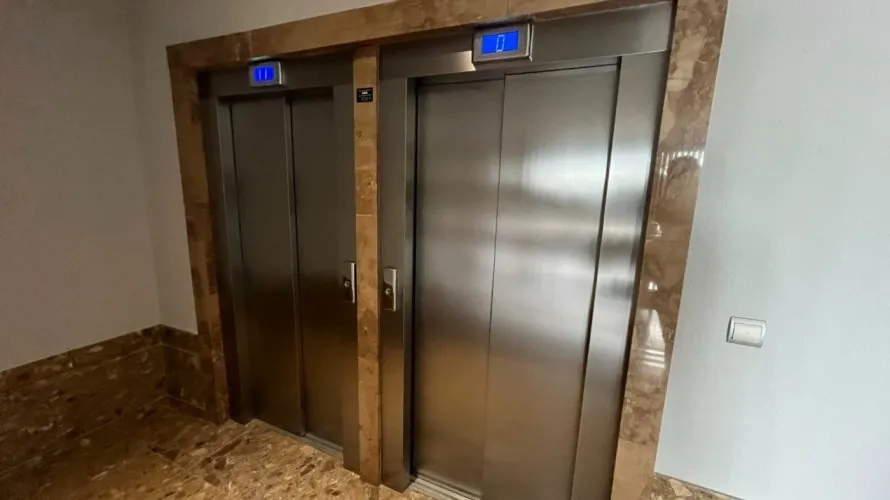 Apartamento de 2 dormitorios en Benidorm, Spain No. 392 № 20