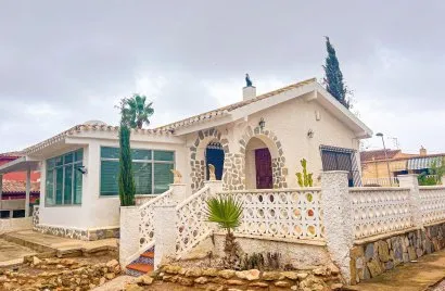 Villa de 3 dormitorios en Los Balcones, Spain No. 629