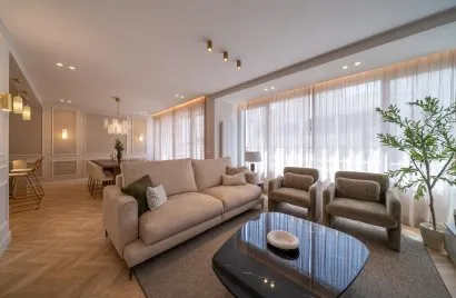 Apartamento de 3 dormitorios en Madrid, Spain No. 792