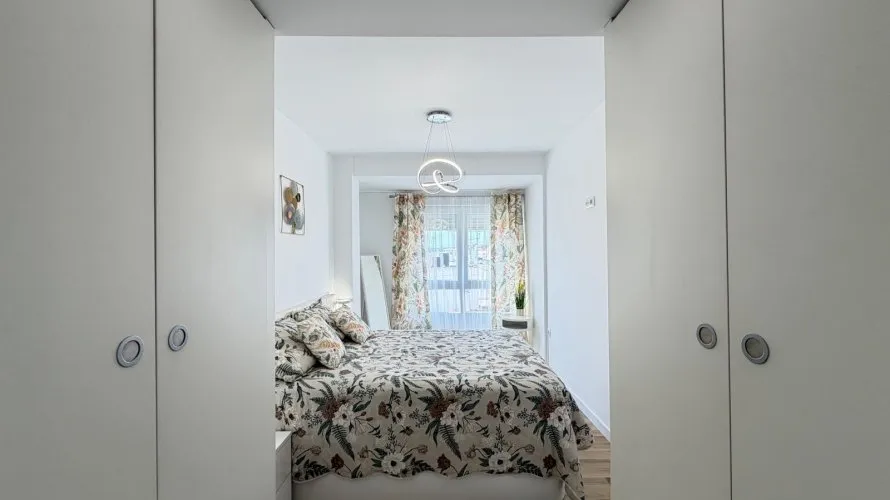 Apartamento de 3 dormitorios en Torrevieja, Spain No. 1042 № 3