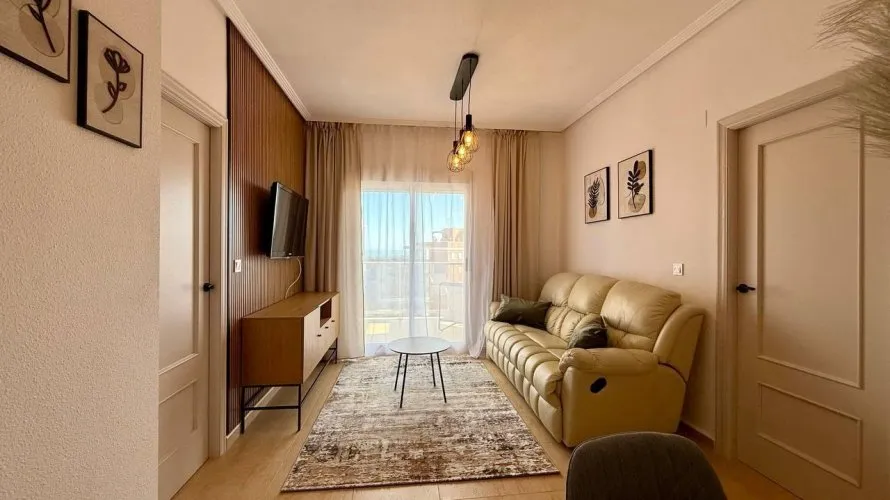Apartamento de 3 dormitorios en Guardamar del Segura, Spain No. 1007 № 9