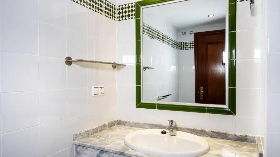 Apartamento de 3 dormitorios en Torrevieja, Spain No. 108 № 20