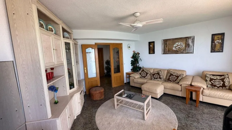 Apartamento de 3 dormitorios en Torrevieja, Spain No. 787 № 6