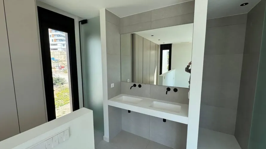 Villa de 3 dormitorios en Finestrat, Spain No. 1034 № 17