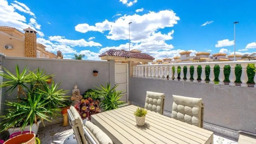 Сasa de 2 dormitorios en Torrevieja, Spain No. 864 № 26