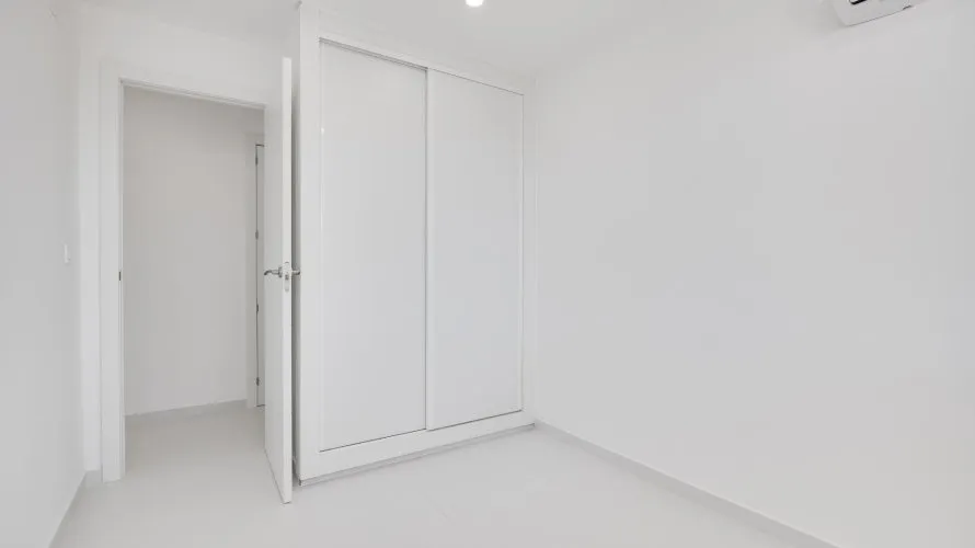 Apartamento de 3 dormitorios en Torrevieja, Spain No. 903 № 24