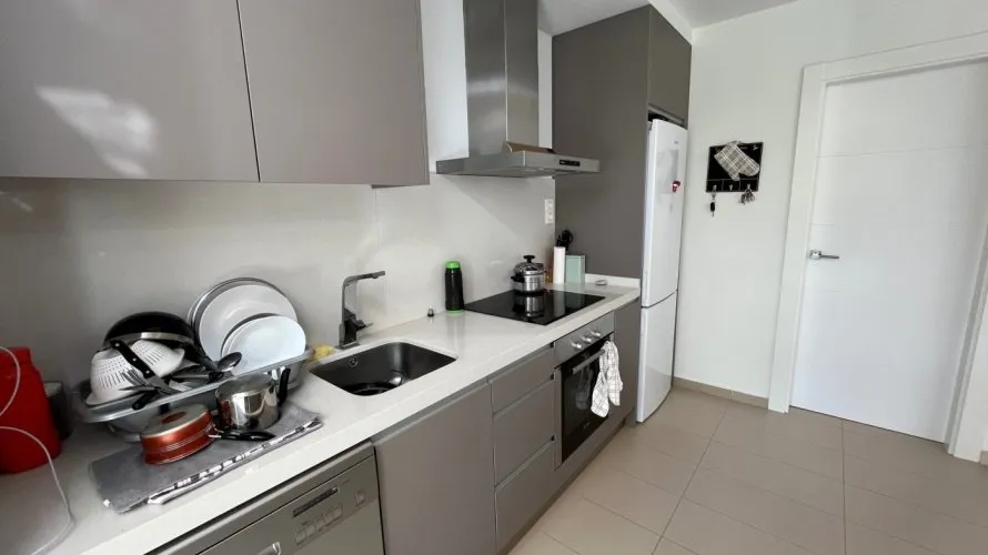 Apartamento de 3 dormitorios en Villajoyosa, Spain No. 380 № 4
