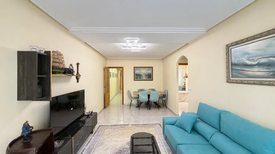 Apartamento de 3 dormitorios en Torrevieja, Spain No. 996 № 25