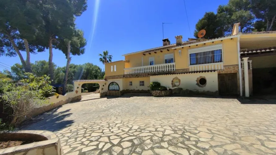 Apartamento de 458m² en Moraira, Spain No. 1089 № 1