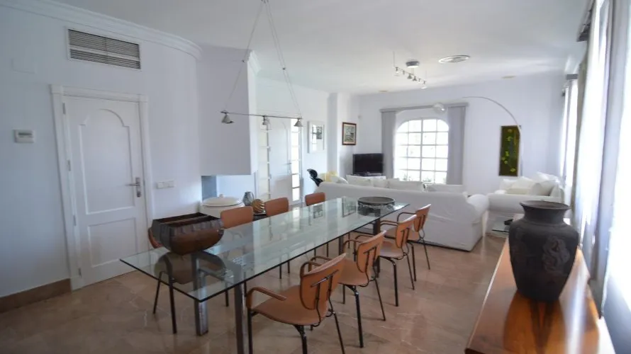Villa de 4 dormitorios en Torrevieja, Spain No. 113 № 14