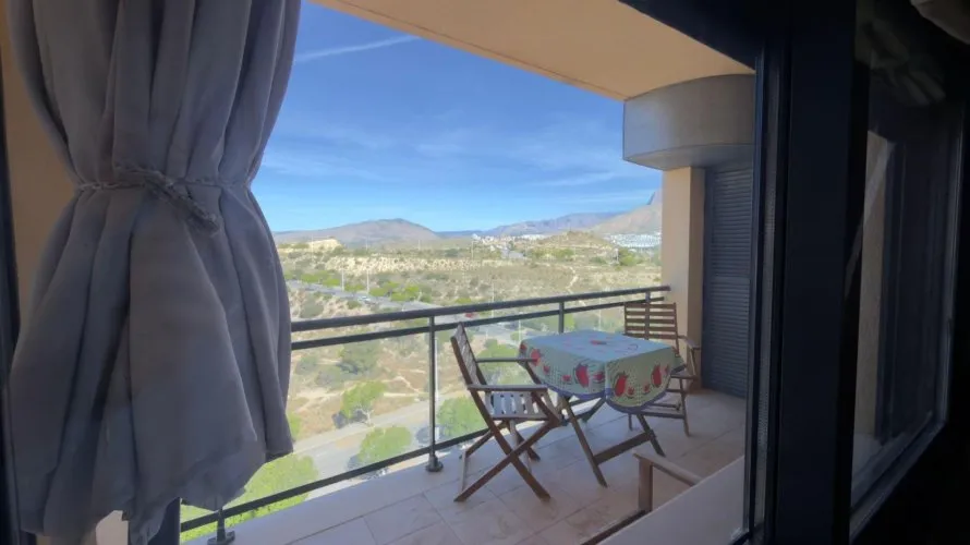 Apartamento de 2 dormitorios en Finestrat, Spain No. 1150 № 7