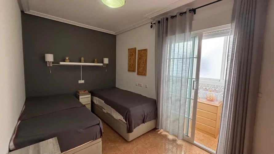 Apartamento de 1 dormitorio en Torrevieja, Spain No. 86 № 6