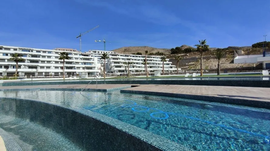 Apartamento de 2 dormitorios en Finestrat, Spain No. 589 № 28