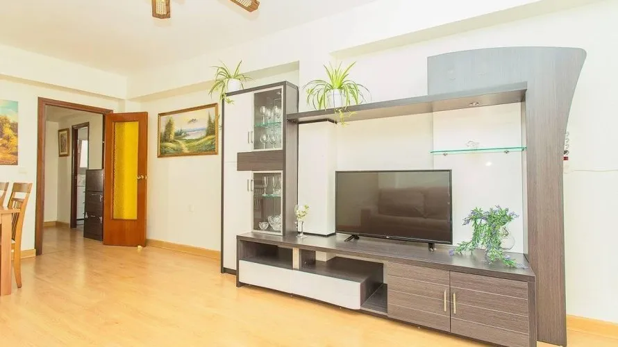 Apartamento de 3 dormitorios en Torrevieja, Spain No. 240 № 10