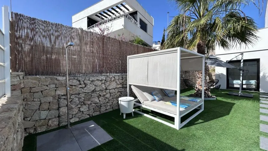 Villa de 3 dormitorios en Finestrat, Spain No. 1112 № 14