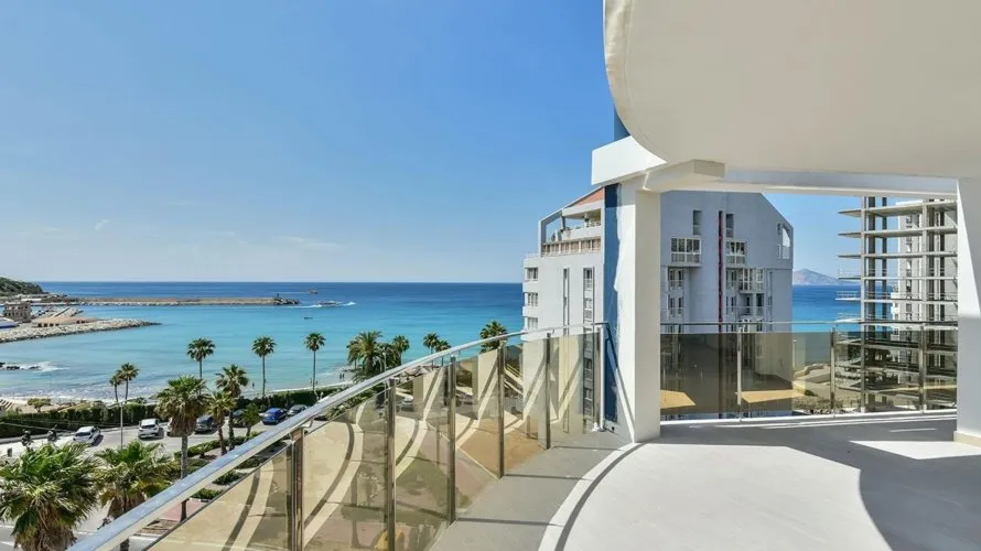 Apartamento de 3 dormitorios en Calpe, Spain No. 160 № 17