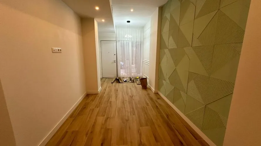 Apartamento de 4 dormitorios en Alicante, Spain No. 573 № 16
