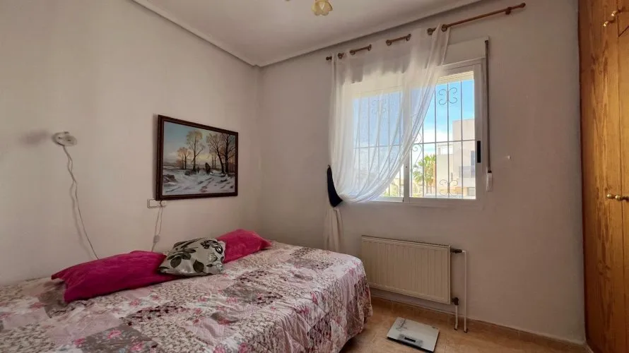 Сasa de 132m² en Torrevieja, Spain No. 884 № 1