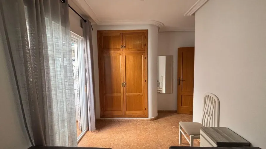 Apartamento de 1 dormitorio en Torrevieja, Spain No. 86 № 10
