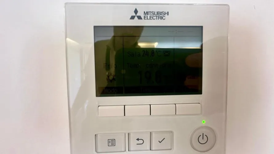 Apartamento de 3 dormitorios en Alicante, Spain No. 1330 № 16