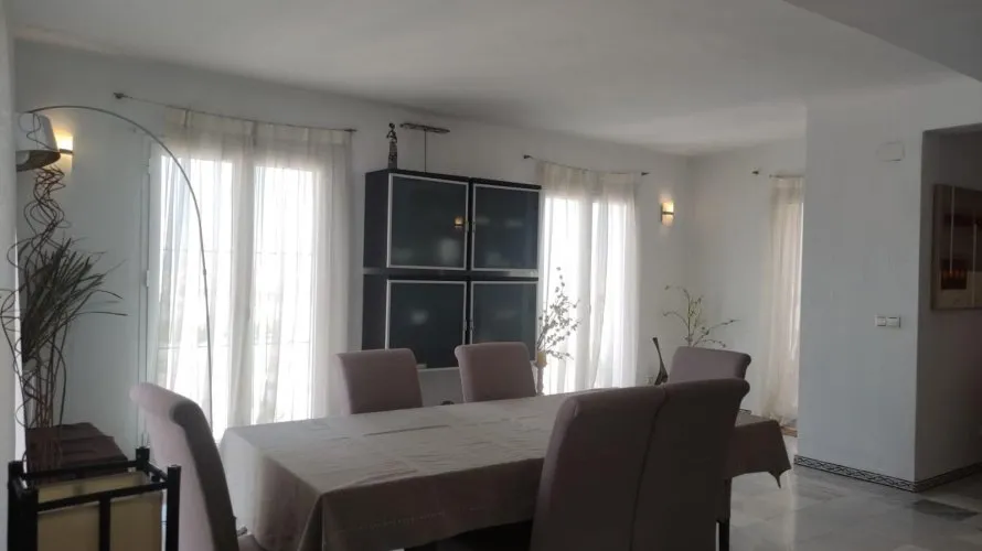 Ático de 3 dormitorios en Torrevieja, Spain No. 404 № 5