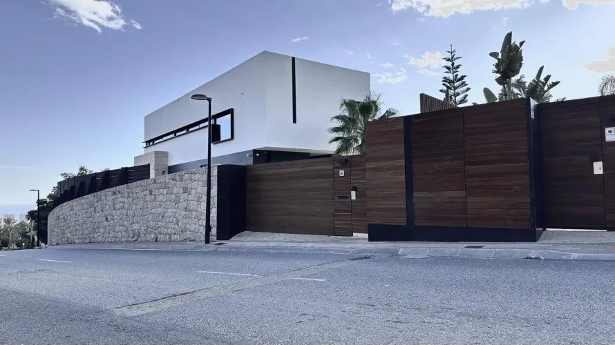 Villa de 691m² en Finestrat, Spain No. 710 № 3