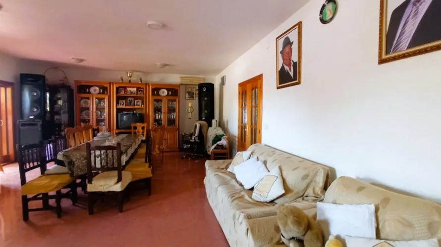 Apartamento de 5 dormitorios en Mutxamel, Spain No. 359 № 5
