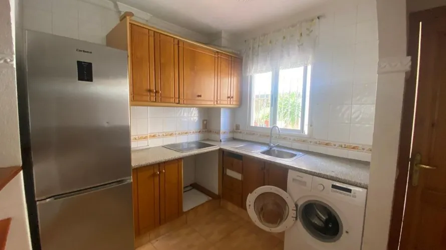 Сasa de 3 dormitorios en Torrevieja, Spain No. 1135 № 23