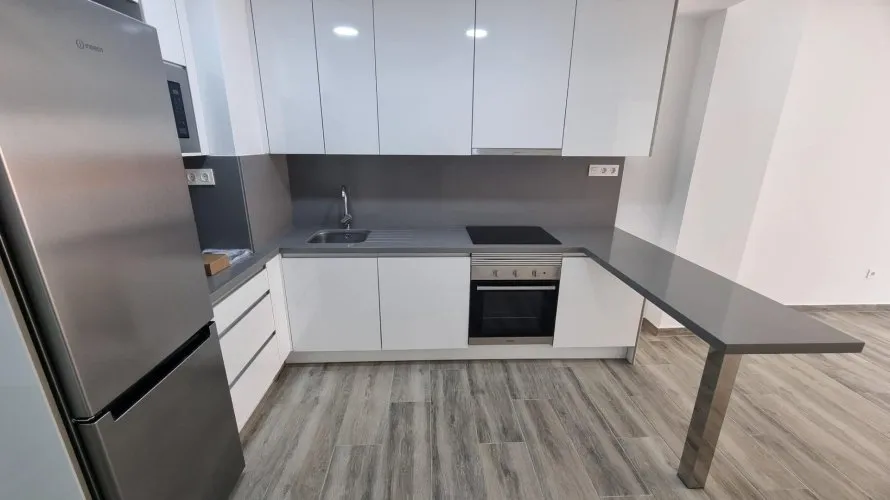 Apartamento de 3 dormitorios en Torrevieja, Spain No. 104 № 12